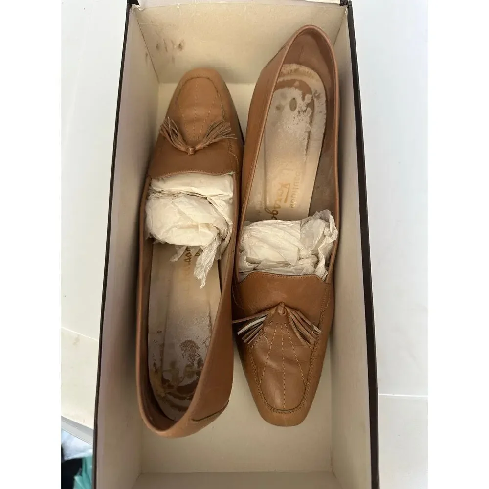 Vintage Salvatore Ferragamo Brown Leather Slip On Pump Heels loafers Size 8